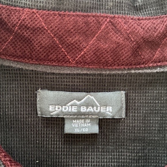 Eddie Bauer Maroon Cross Cut Corduroy Cotton Button Up Shirt Front Flap Pocket - Picture 8 of 16
